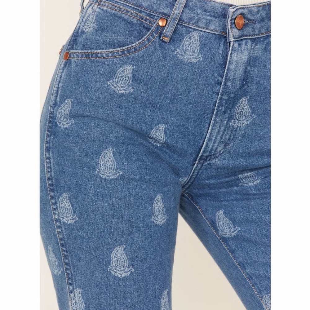 Wrangler Paisley Print Westward high rise Bootcut jean 29x32 - Picture 6 of 14